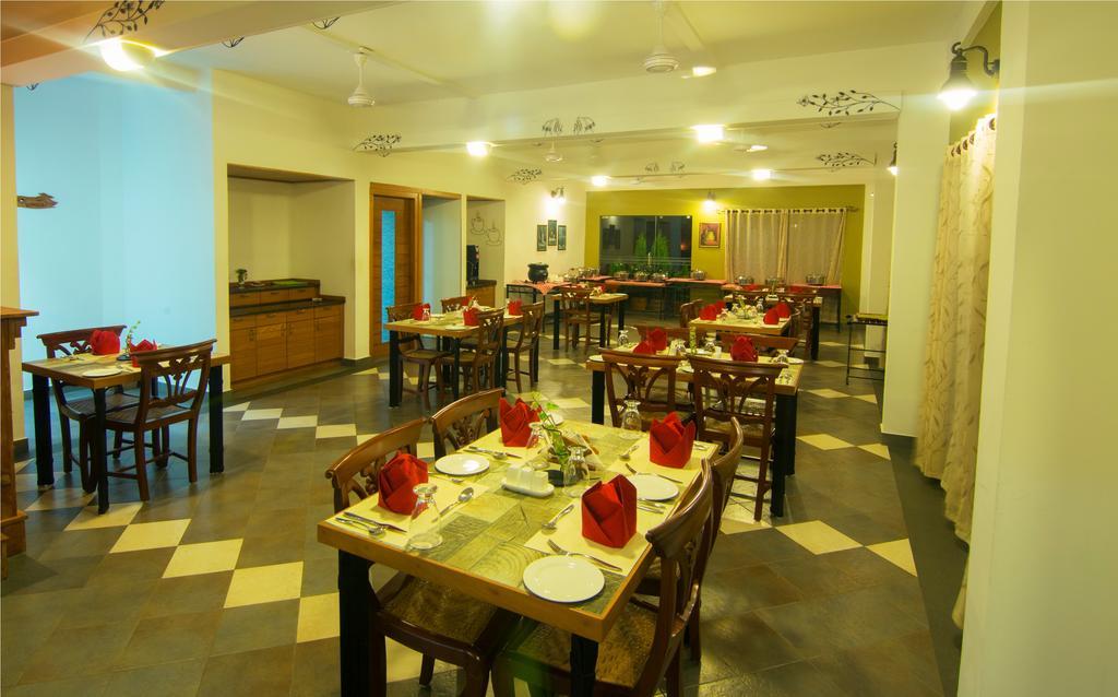 Forest Glade Resorts Chithirapuram ภายนอก รูปภาพ