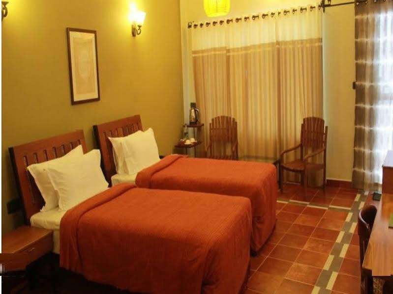 Forest Glade Resorts Chithirapuram ภายนอก รูปภาพ
